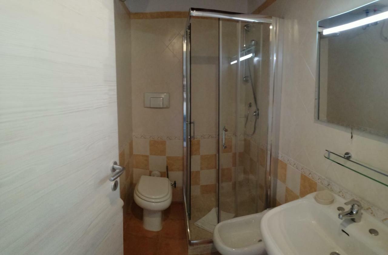 Il Moro Apartment Geremèas Екстериор снимка