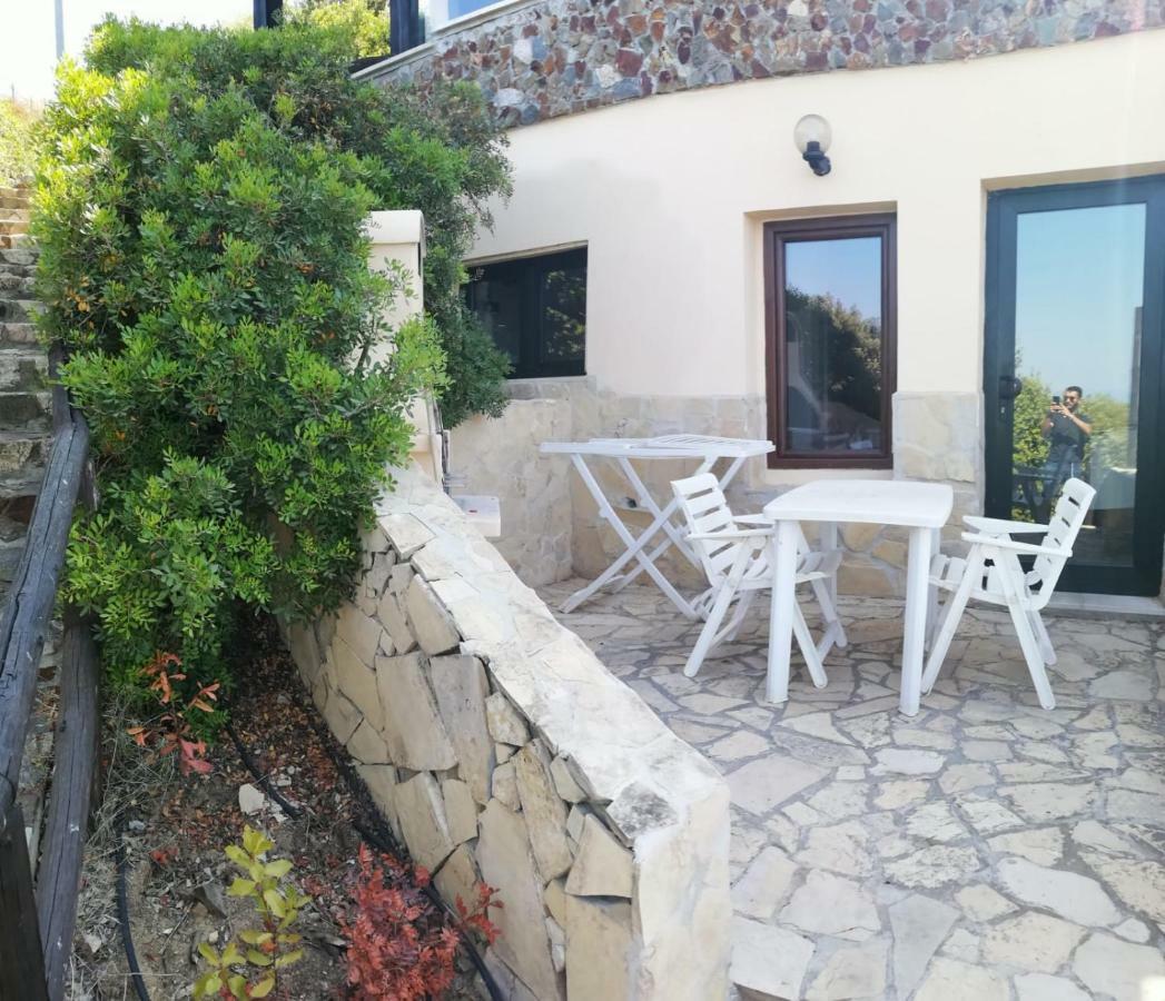 Il Moro Apartment Geremèas Екстериор снимка